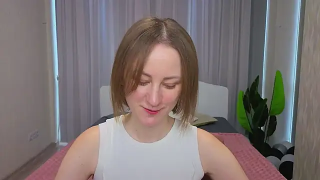 LuluChiiii online show from November 2025 10:51:02 AM