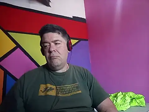 BabyBearMilk online show from November 2025 03:45:02 PM