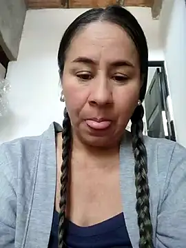 Nala1986 online show from September 2025 01:59:02 PM