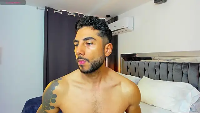 Snapshot of MARC_THOMPSON_ chatting on September 2025 03:03:01 PM MARC THOMPSON online show from September 2025 03:03:01 PM