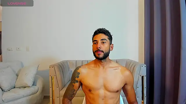 Snapshot of MARC_THOMPSON_ chatting on September 2025 03:05:01 PM MARC THOMPSON online show from September 2025 03:05:01 PM