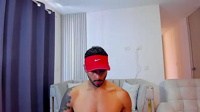 Snapshot of MARC_THOMPSON_ chatting on October 2025 02:35:02 PM MARC THOMPSON online show from October 2025 02:35:02 PM