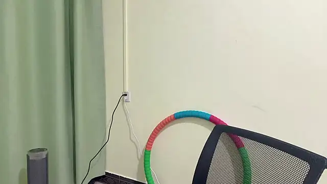 Nicole-13 online show from December 2025 11:15:01 AM