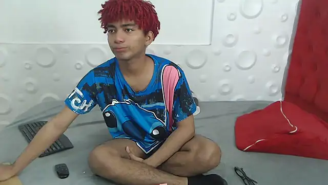 felipecams123 online show from November 2025 02:28:01 AM