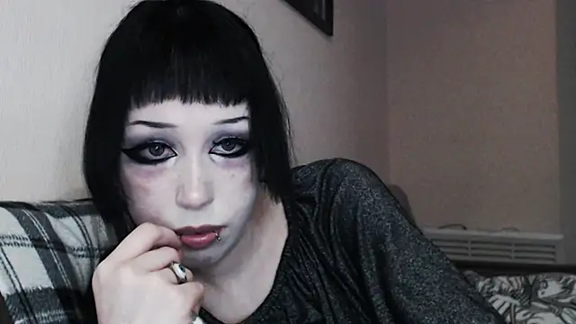  LUCY LAVE online show from October 2025 10:58:01 PM