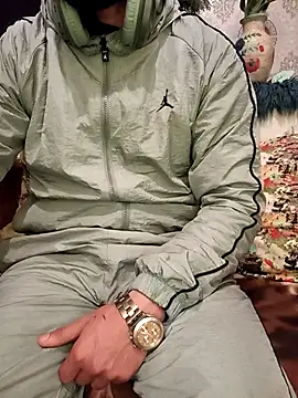 samio37 online show from February 2026 01:11:01 AM