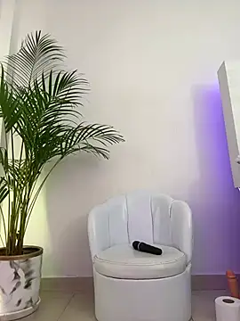 Ariana2017 online show from April 2026 10:36:02 PM