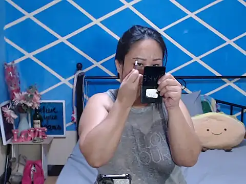 Snapshot of jengrey chatting on September 2025 10:09:02 PM jengrey online show from September 2025 10:09:02 PM