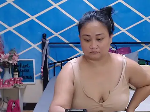 Snapshot of jengrey chatting on September 2025 11:04:01 AM jengrey online show from September 2025 11:04:01 AM