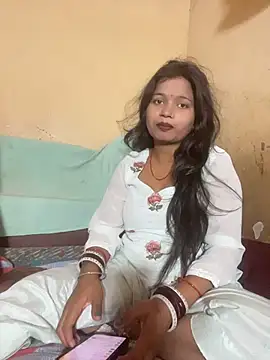 Priyasingh755 online show from June 2026 06:49:02 AM