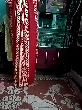 Hotty-rosni online show from November 2025 04:28:02 PM