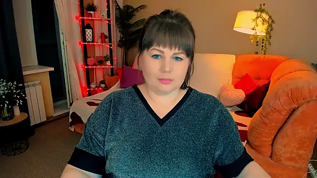 CrystaalStaar online show from June 2026 09:10:02 PM