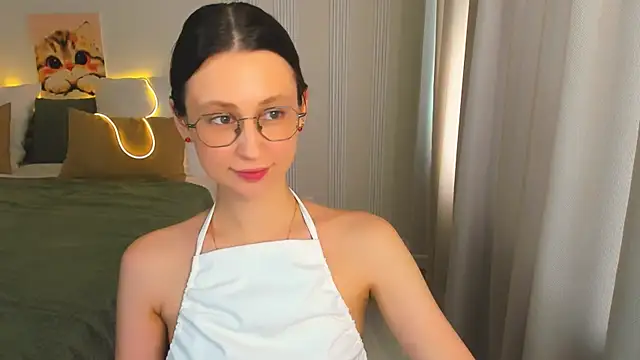 YourLovellyStory online show from July 2026 12:20:01 PM
