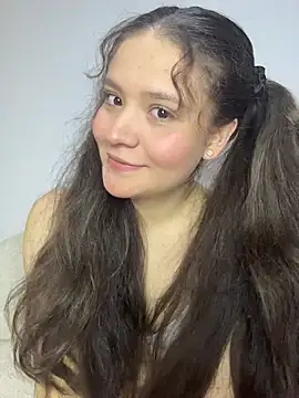 Emilyybennet  online show from March 2026 01:01:01 AM