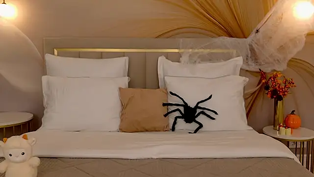 VanessaFields online show from October 2025 03:12:01 PM