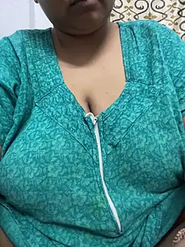 Snapshot of Miss_Kavya_ chatting on September 2025 02:40:01 PM Miss Kavya online show from September 2025 02:40:01 PM