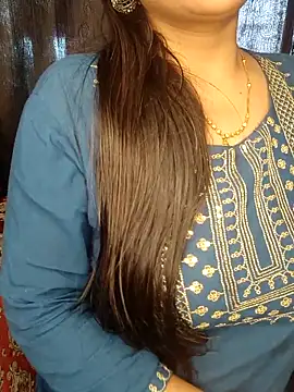 Snapshot of officialbhabhi chatting on September 2025 06:02:02 AM officialbhabhi online show from September 2025 06:02:02 AM