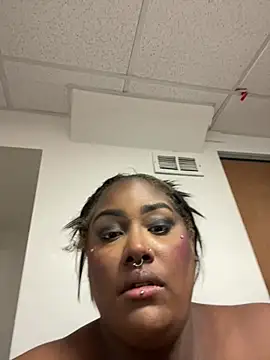 Cocomamii1 online show from January 2026 11:43:02 PM