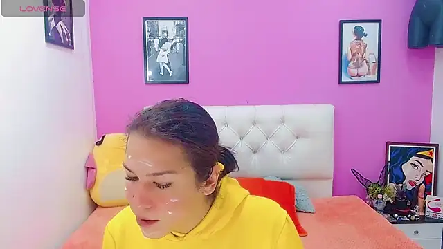 Azley sweet online show from November 2025 04:39:02 PM