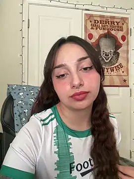 CharmingMaddie online show from March 2026 06:45:02 PM