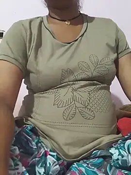 Snapshot of Love-pari077 chatting on June 2026 03:47:01 PM Love-pari077 online show from June 2026 03:47:01 PM
