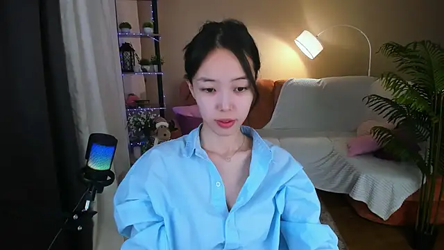 Snapshot of SoulHarmoonyy chatting on November 2025 11:13:01 AM SoulHarmoonyy online show from November 2025 11:13:01 AM