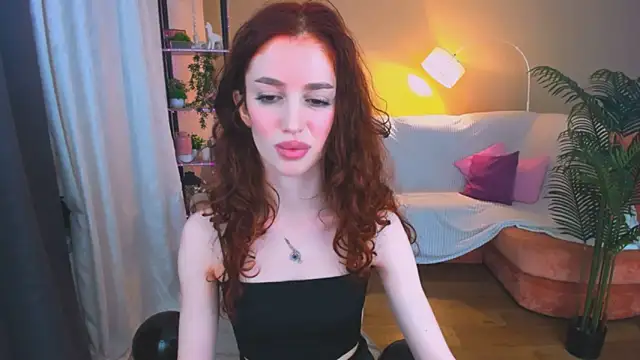 ChristinaConteeree online show from October 2025 01:21:02 PM