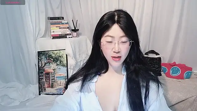 Emmaq996 online show from March 2026 01:10:02 AM