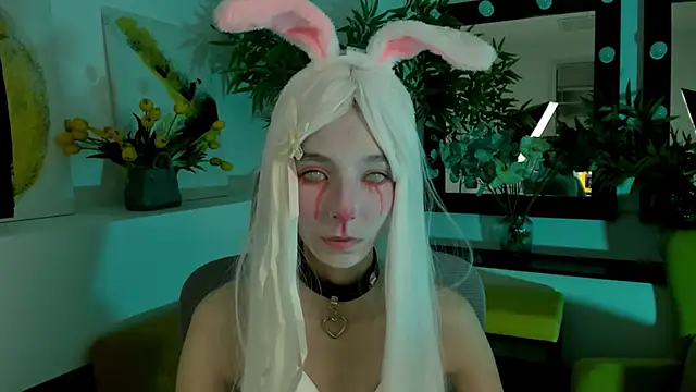 EmmanuellBrown online show from October 2025 02:07:01 PM