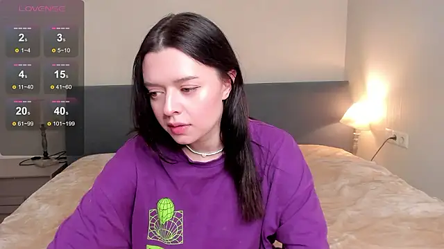 Snapshot of BlissHey chatting on February 2026 03:18:02 PM BlissHey online show from February 2026 03:18:02 PM