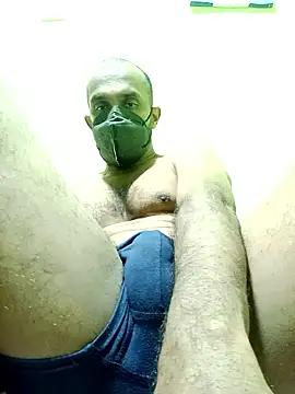 hotblack7 online show from January 2026 03:50:01 PM