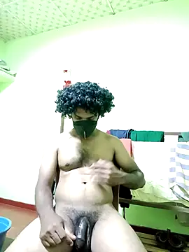 hotblack7 online show from April 2026 04:01:01 PM