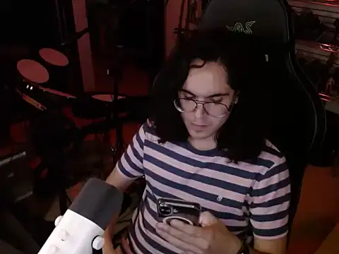 Snapshot of dorrey21 chatting on September 2025 03:28:01 AM dorrey21 online show from September 2025 03:28:01 AM