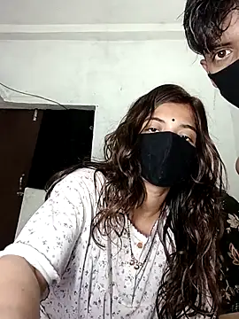 hiddennisha online show from October 2025 08:00:02 AM