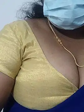 Snapshot of Divya-Lovely chatting on November 2025 07:31:01 AM Divya-Lovely online show from November 2025 07:31:01 AM