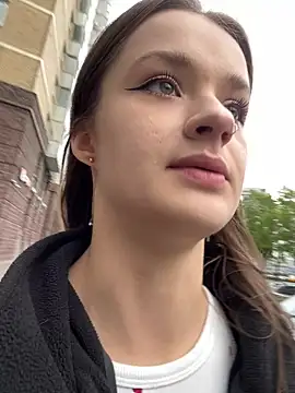 Snapshot of KittyQueeny chatting on September 2025 02:06:02 PM KittyQueeny online show from September 2025 02:06:02 PM