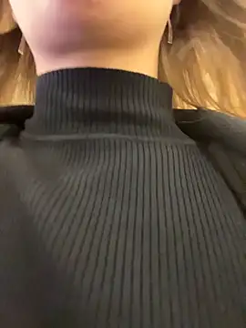 Snapshot of KittyQueeny chatting on October 2025 02:15:01 PM KittyQueeny online show from October 2025 02:15:01 PM