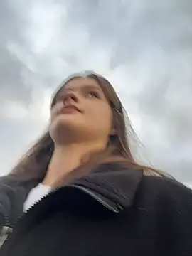 Snapshot of KittyQueeny chatting on October 2025 02:05:02 PM KittyQueeny online show from October 2025 02:05:02 PM