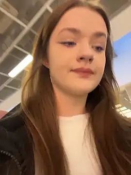 Snapshot of KittyQueeny chatting on October 2025 02:18:02 PM KittyQueeny online show from October 2025 02:18:02 PM