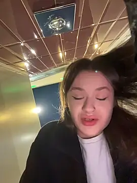 Snapshot of KittyQueeny chatting on October 2025 02:07:02 PM KittyQueeny online show from October 2025 02:07:02 PM