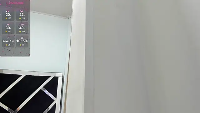 iisabella noa online show from November 2025 12:49:01 PM