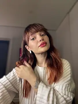 SaraLow online show from November 2025 11:59:01 PM