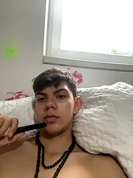 Snapshot of Cos_minn chatting on November 2025 12:06:01 PM Cos minn online show from November 2025 12:06:01 PM