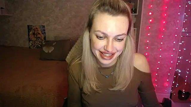 Snapshot of NickyAdamidi chatting on November 2025 05:19:01 PM NickyAdamidi online show from November 2025 05:19:01 PM