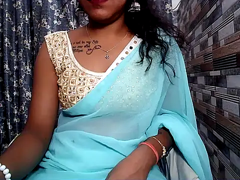 HOT AARVI11 online show from November 2025 05:13:01 PM