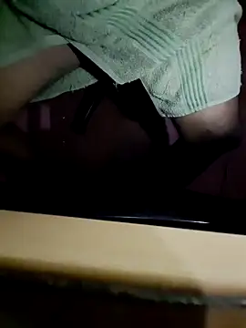 Snapshot of chamiyaaaa chatting on September 2025 04:29:02 PM chamiyaaaa online show from September 2025 04:29:02 PM