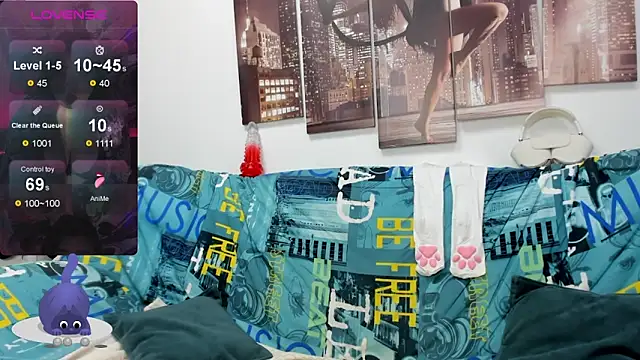 Sunny Sammy online show from October 2025 07:52:02 AM