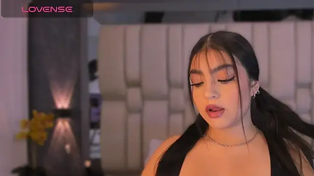 Snapshot of BelaCox_ chatting on September 2025 11:58:01 AM BelaCox online show from September 2025 11:58:01 AM