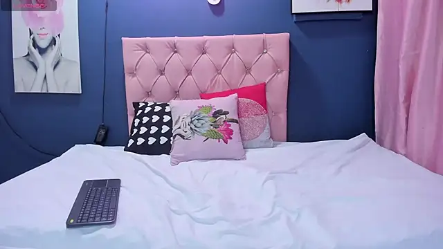 Snapshot of Sex_samantha chatting on September 2025 01:24:01 PM Sex samantha online show from September 2025 01:24:01 PM