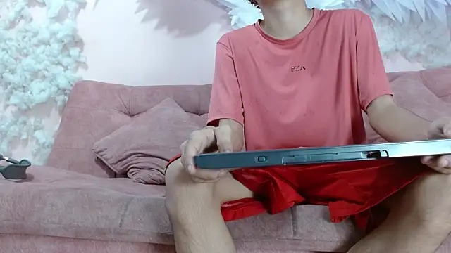 spicy adonhis online show from November 2025 12:04:01 PM